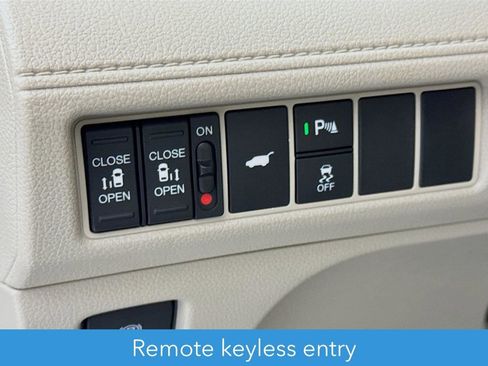 Used 2026 Honda Odyssey Touring image 13