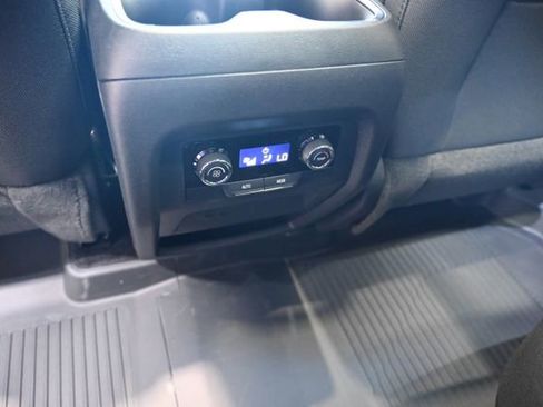 New 2026 Chevrolet Traverse LT w/ Sun and Wheel Package FWD image 27