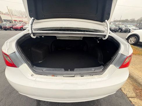 Used 2013 Hyundai Sonata GLS image 9