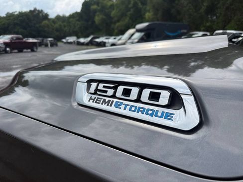 Used 2024 RAM 1500 Laramie RWD image 17