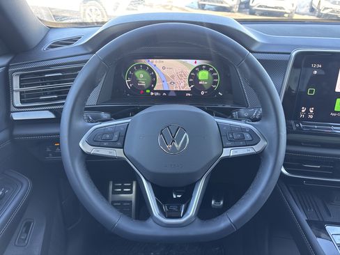 New 2026 Volkswagen Atlas Cross Sport SEL R-Line image 17