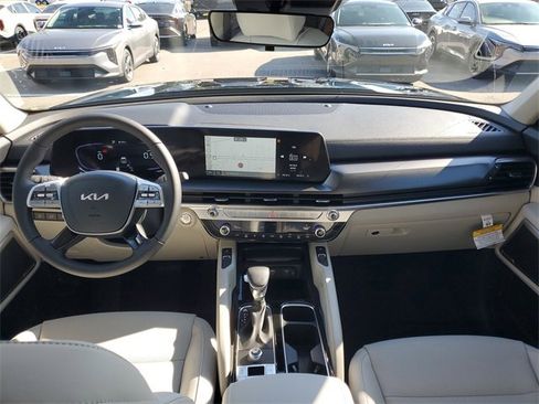 New 2025 Kia Telluride S image 18