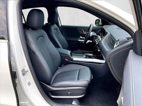 Used 2026 Mercedes-Benz GLA 250 image 9