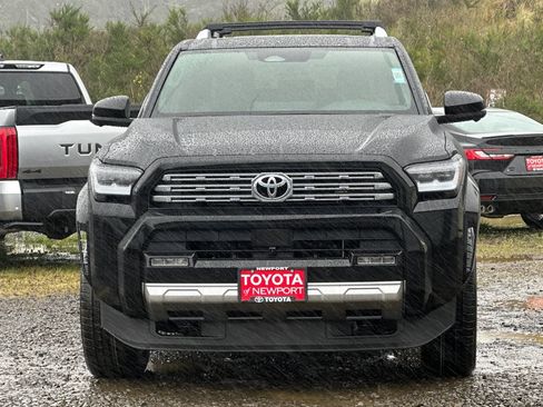 New 2026 Toyota 4Runner Limited AWD/4WD image 6