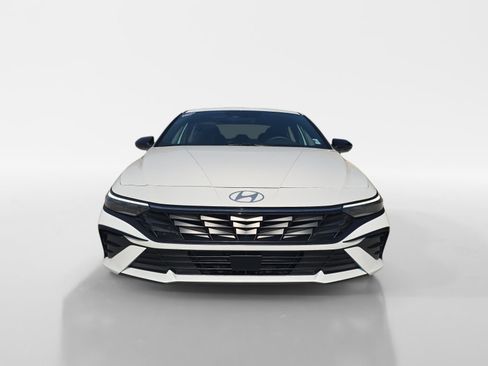 New 2026 Hyundai Elantra SEL Sport Premium image 8