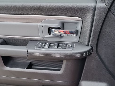 Used 2017 RAM 2500 Power Wagon w/ Luxury Group image 20