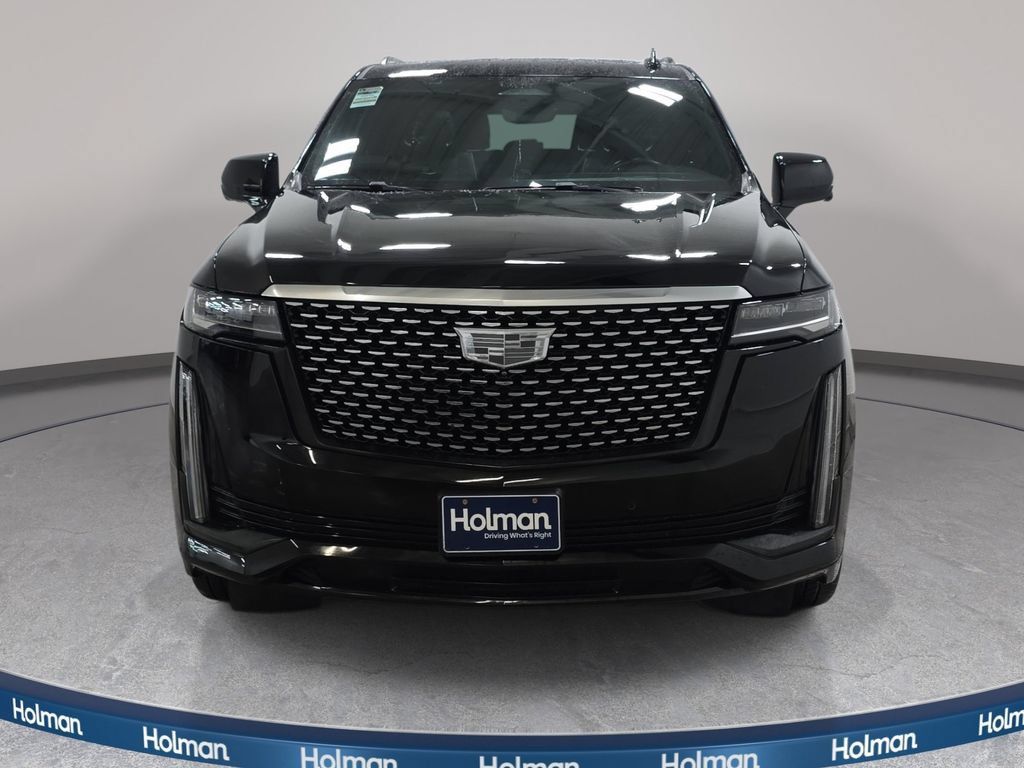 Used 2022 Cadillac Escalade Premium Luxury w/ Performance Package AWD/4WD image 3