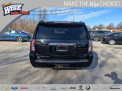 Used 2015 GMC Yukon XL Denali w/ Premium Package image 4