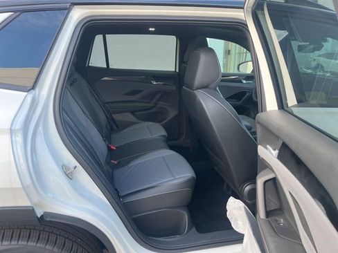 New 2026 Volkswagen Tiguan SE R-Line FWD image 26