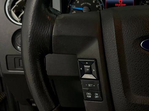 Used 2014 Ford F150 XLT w/ XLT Chrome Package image 29