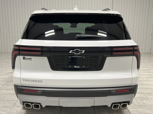 New 2026 Chevrolet Traverse LT image 4