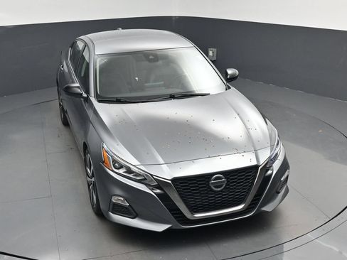 Used 2021 Nissan Altima 2.5 SR FWD image 26