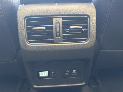 Certified 2023 Nissan Rogue SL w/ SL Premium Package FWD image 16