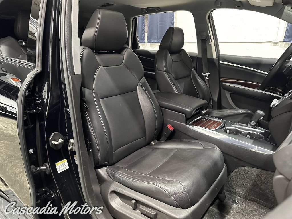 Used 2014 Acura MDX w/ Technology Package AWD/4WD image 16