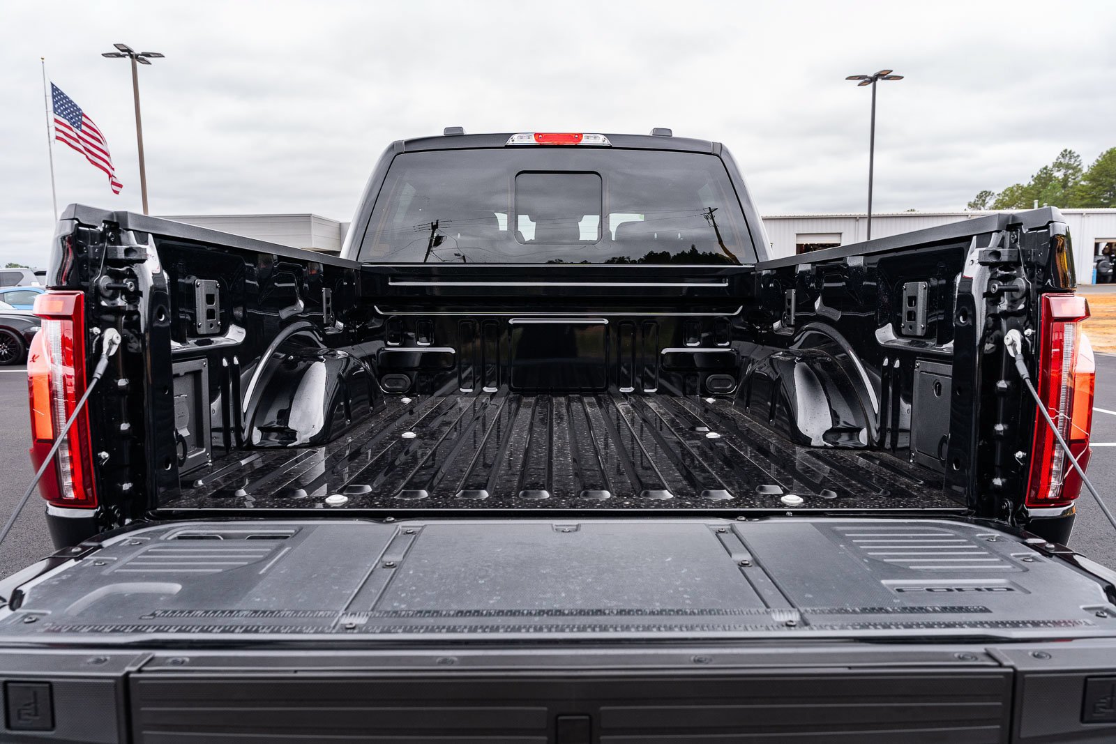 New 2026 Ford F150 King Ranch w/ Equipment Group 601A High AWD/4WD image 11