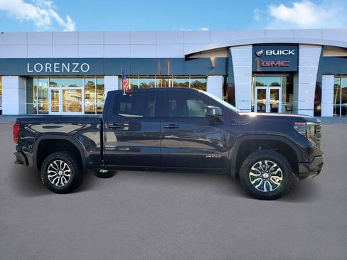 Used 2023 GMC Sierra 1500 AT4 w/ AT4 Premium Package image 4