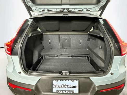 Used 2019 Volvo XC40 T5 Momentum AWD/4WD image 26
