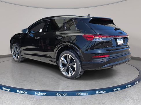 Used 2023 Audi Q4 e-tron Premium Plus AWD/4WD image 8