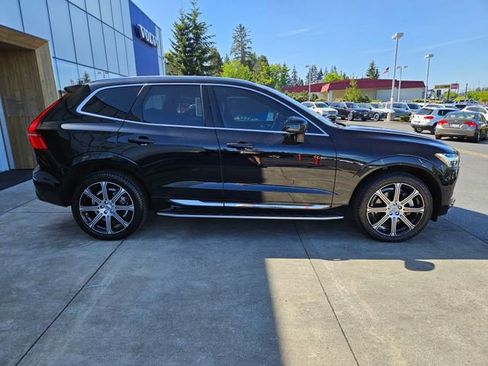 Used 2021 Volvo XC60 T6 Inscription w/ Protection Package Premier AWD/4WD image 4