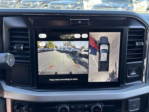 New 2026 Ford F250 XLT w/ XLT Premium Package AWD/4WD image 4