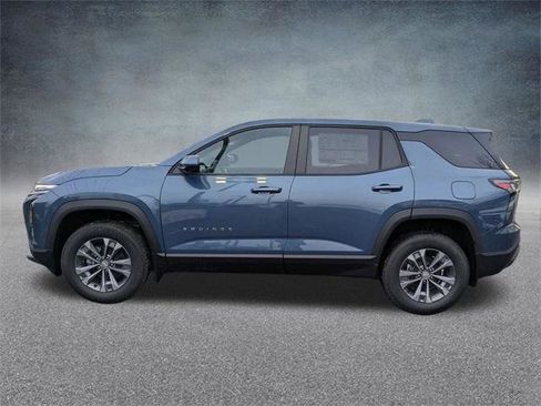 New 2026 Chevrolet Equinox LT w/ Convenience Package II image 7