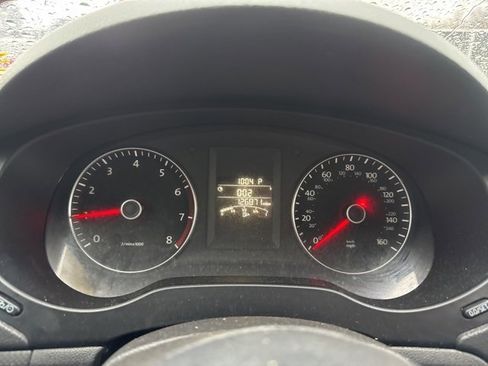 Used 2014 Volkswagen Jetta SE image 19