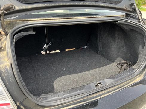 Used 2010 Nissan Sentra 2.0 SL w/ Premium Plus Pkg image 13