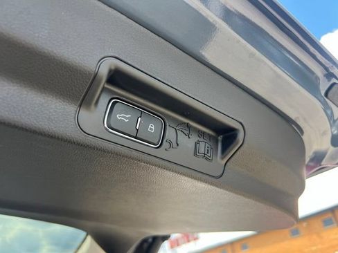 Used 2026 Ford Explorer Active AWD/4WD image 22