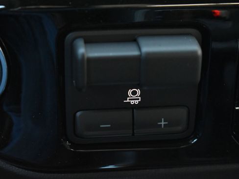 New 2026 GMC Sierra 1500 SLT w/ SLT Premium Plus Package image 32