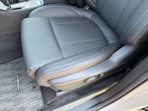 New 2026 Subaru Ascent Premium AWD/4WD image 18