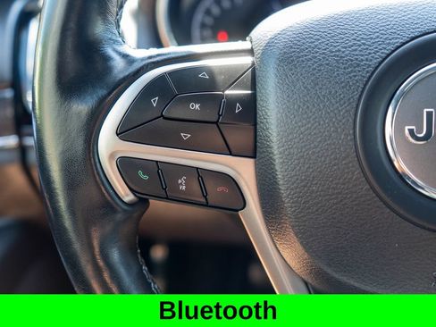 Used 2020 Jeep Grand Cherokee Overland AWD/4WD image 21