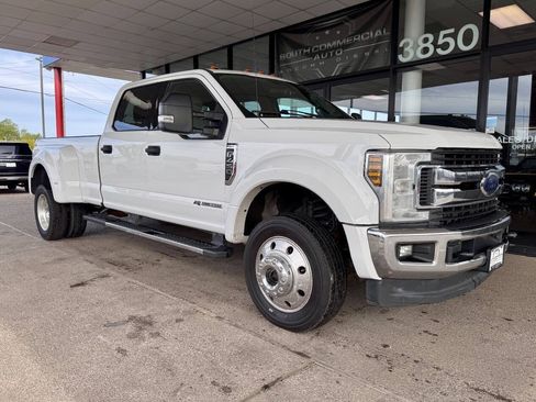 Used 2019 Ford F450 XLT w/ XLT Value Package AWD/4WD image 6