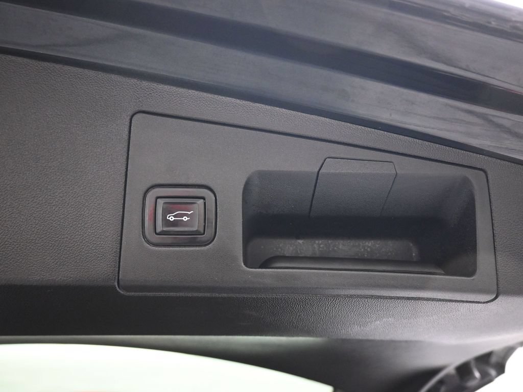 Used 2020 Cadillac XT5 Luxury FWD image 44