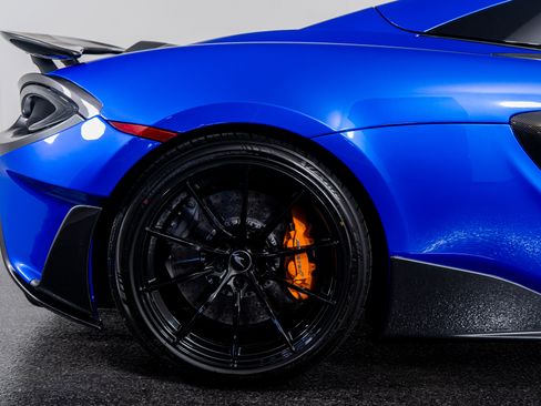 Used 2020 McLaren 600LT Spider image 8