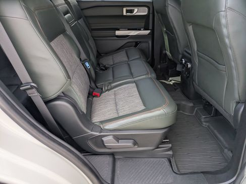 Certified 2022 Ford Explorer Timberline w/ Timberline Technology Package AWD/4WD image 39