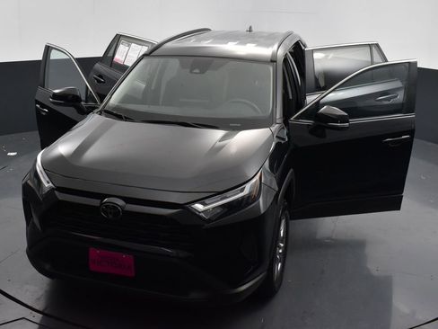 Used 2024 Toyota RAV4 XLE FWD image 24
