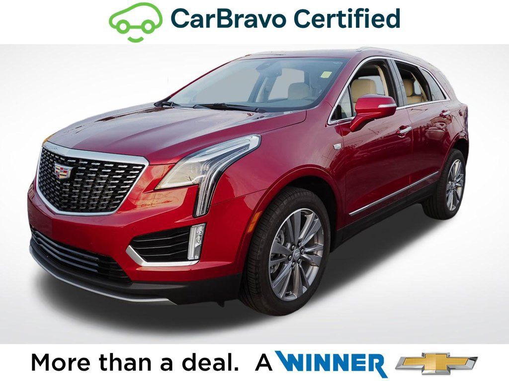 Certified 2025 Cadillac XT5 Premium Luxury FWD image 1