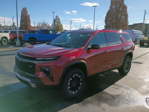 New 2026 Chevrolet Traverse Z71 w/ Enhanced Driving Package image 14
