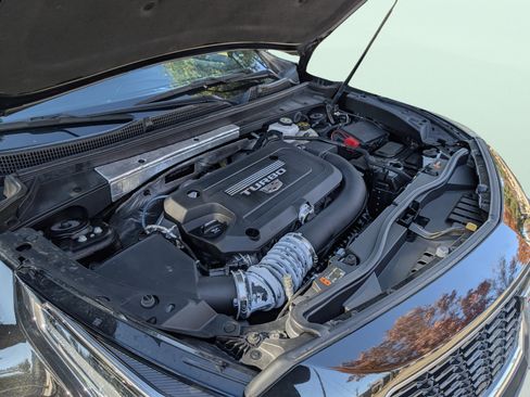 Used 2023 Cadillac XT4 Luxury w/ Cold Weather Package image 55