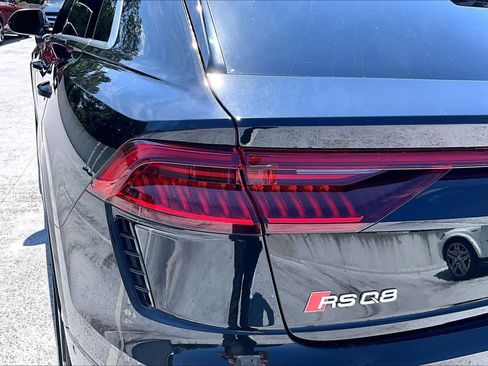 Used 2023 Audi RS Q8 AWD/4WD image 28