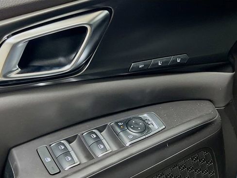 New 2026 Kia Carnival SX Prestige image 18