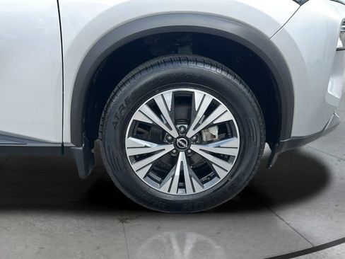 Used 2022 Nissan Rogue SV FWD image 31