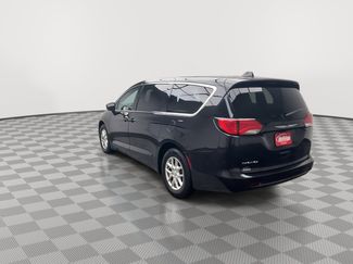 Used 2019 Chrysler Pacifica LX video 2