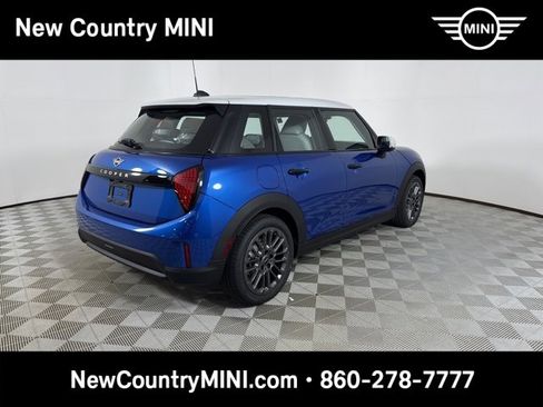 New 2025 MINI Cooper 4-Door Hardtop image 7