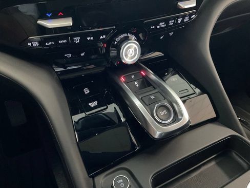 Certified 2026 Acura MDX SH-AWD w/ Technology Package image 19