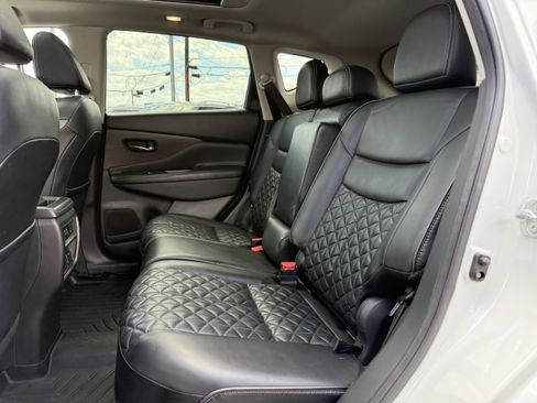 Used 2019 Nissan Murano Platinum image 15