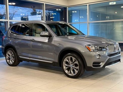 Used 2017 BMW X3 xDrive28i image 6