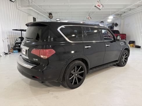 Used 2017 INFINITI QX80 2WD w/ Driver Assistance Package image 5