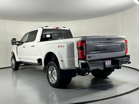 Used 2025 Ford F450 King Ranch w/ Chrome Package image 5