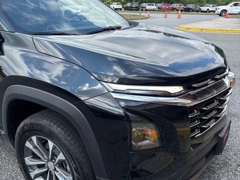 Used 2026 Chevrolet Equinox LT w/ LPO, Floor Liner Package FWD image 27